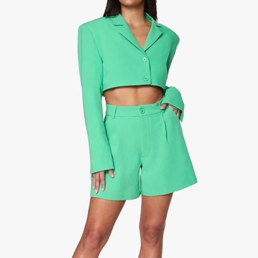 We Wore What Green Set